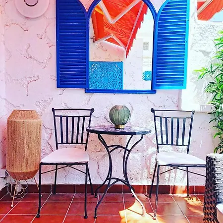 Apartament Tropical Garden View With Pool
